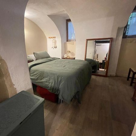 Rent Big Room With Breakfast Free In Old City Nancy Exterior foto